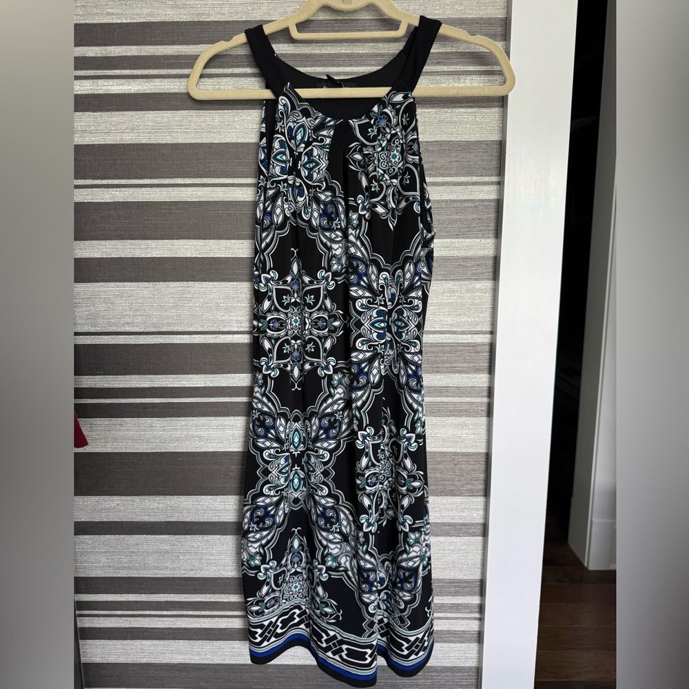 White House Black Market Black and Blue Sleeveless Dress with front keyhole